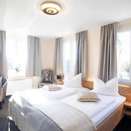 Hotel & Gutsgasthaus Koeberle Lindau  Extérieur photo