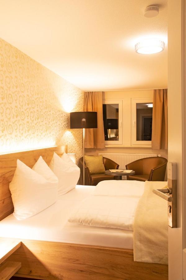 Hotel & Gutsgasthaus Koeberle Lindau  Extérieur photo